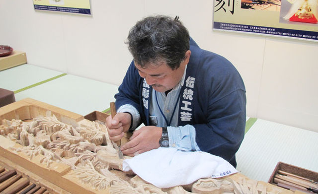 100087_01.jpg 100087_01.jpg